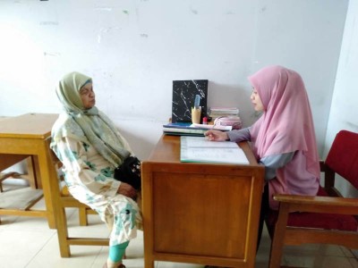 Penyerahan Rapor Akhir Semester Genap TP 2021/2022