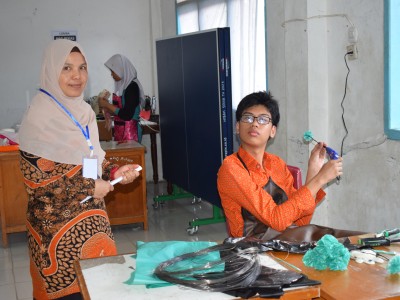 Cabang Lomba Kreasi Barang Bekas