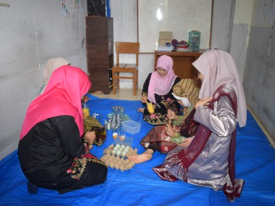Membuat teh talua