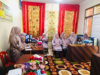 Evaluasi Akreditasi
